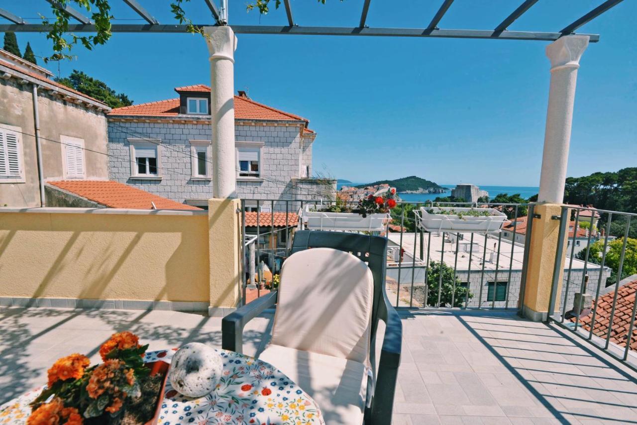 Guesthouse Manda ดูบรอฟนิก ภายนอก รูปภาพ