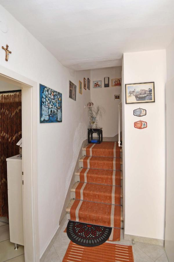 Guesthouse Manda ดูบรอฟนิก ภายนอก รูปภาพ